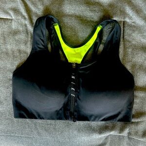 Nike dry fit sports bra, medium